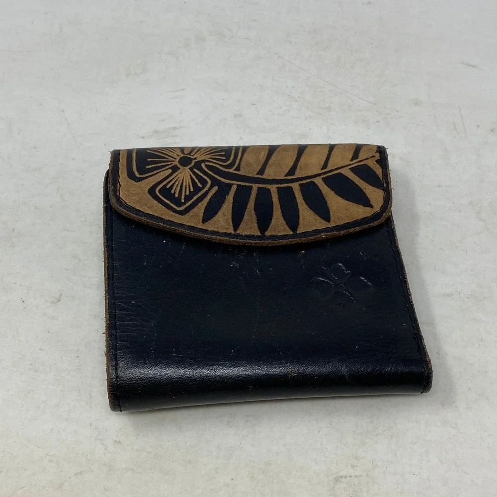 Patricia Nash Black Italian Leather Trifold Wallet Floral Kiss Lock Coin Pouch